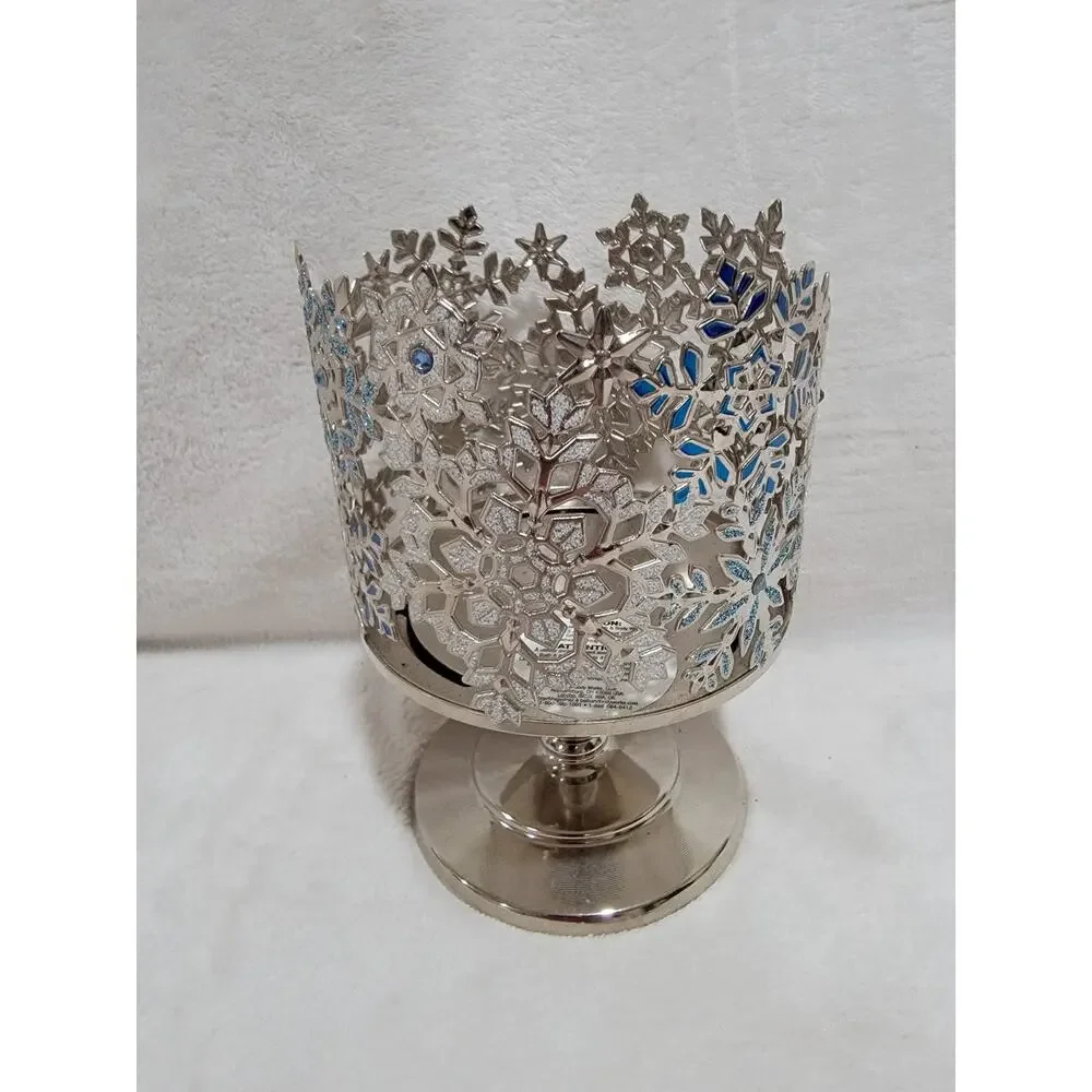 Bath & Body Works Blue & Silver Snowflakes 3 Wicked Candle Holder Pedestal